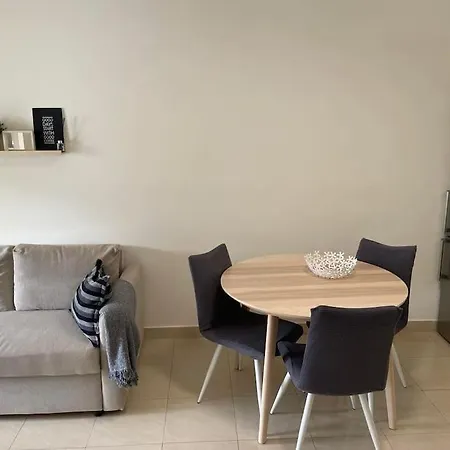 2 Bedrooms With Ocean View Apartment