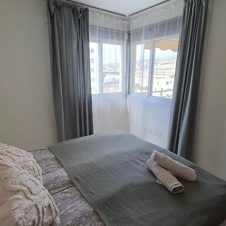 2 Bedrooms With Ocean View Apartment